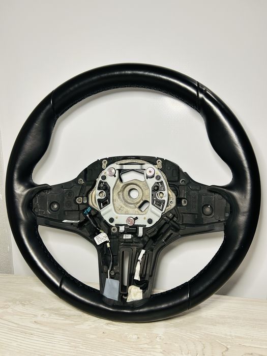 Volan BMW M Sport cu încălzire – Seria G