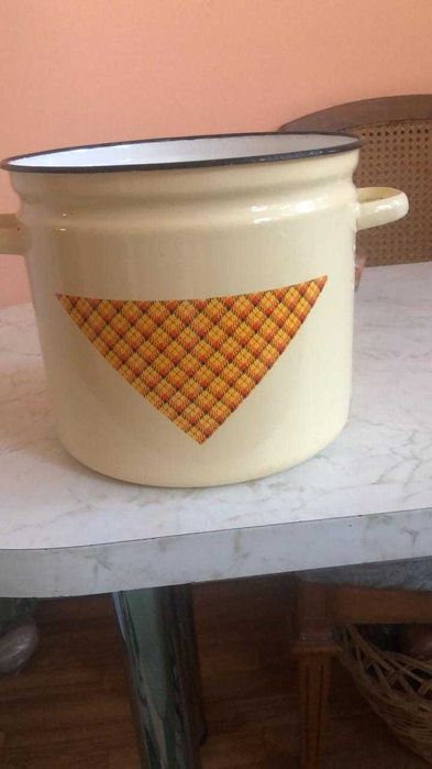 кастрюля эмалированная советская 10 л