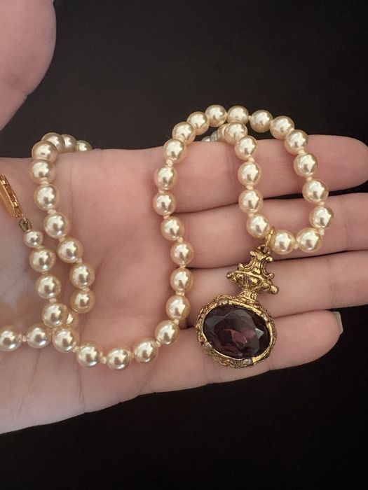Colier vintage perle si medalion statement tip YSL