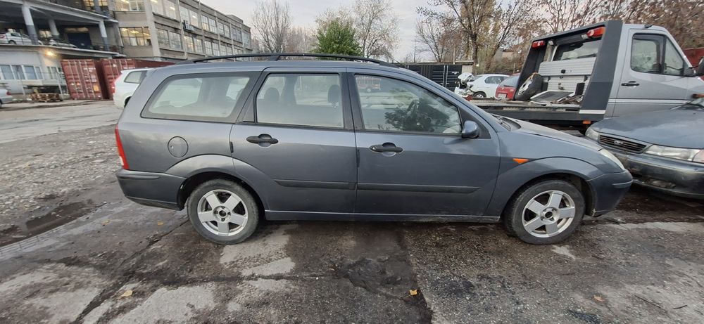 Dezmembrez Ford Focus 1 Break 1.8D 2003