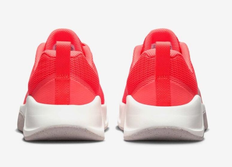 Оригинални маратонки на Nike MC Treiner 3! 44.5