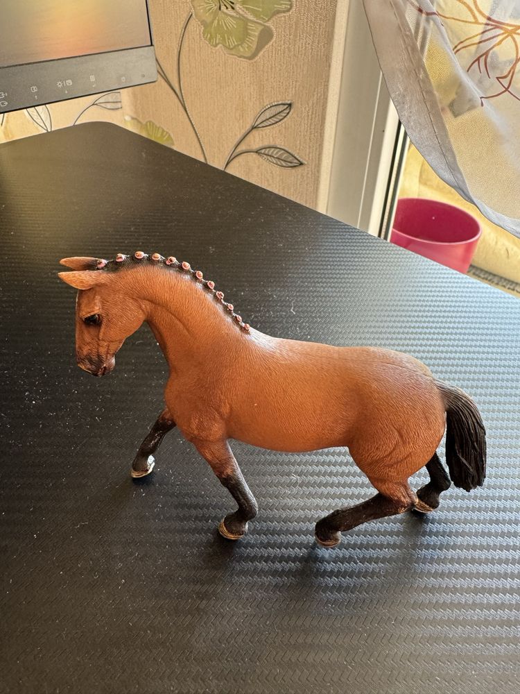 Продавам Schleich кончета