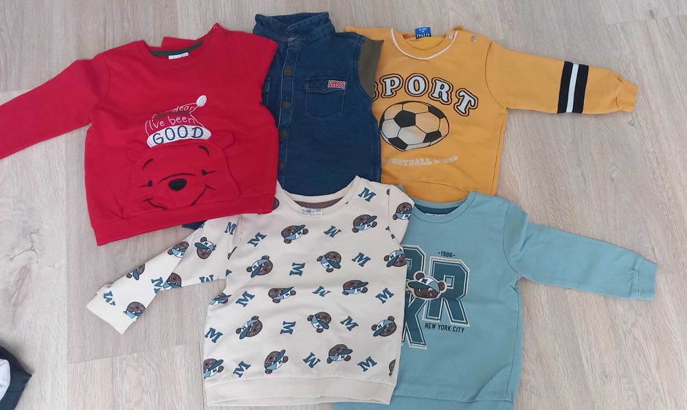 Hainute marimea 92 in stare f buna