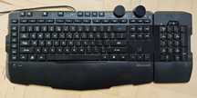 Продавам клавиатура Microsoft Sidewinder X6.