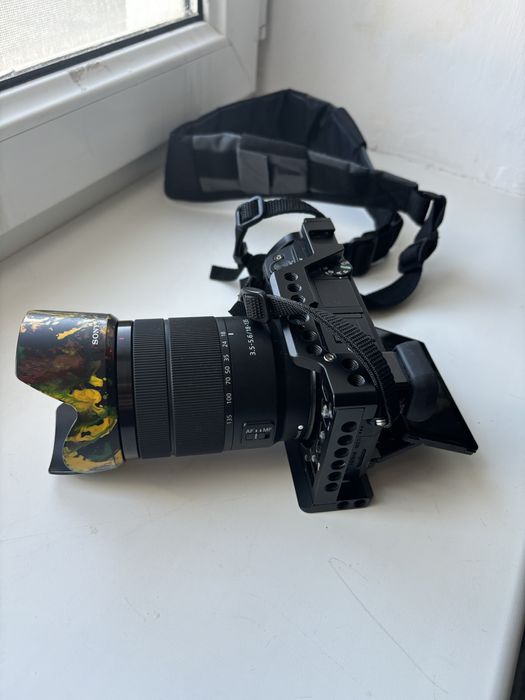 Фотоаппарат Sony A6300 + батарея + зарядка + сумка