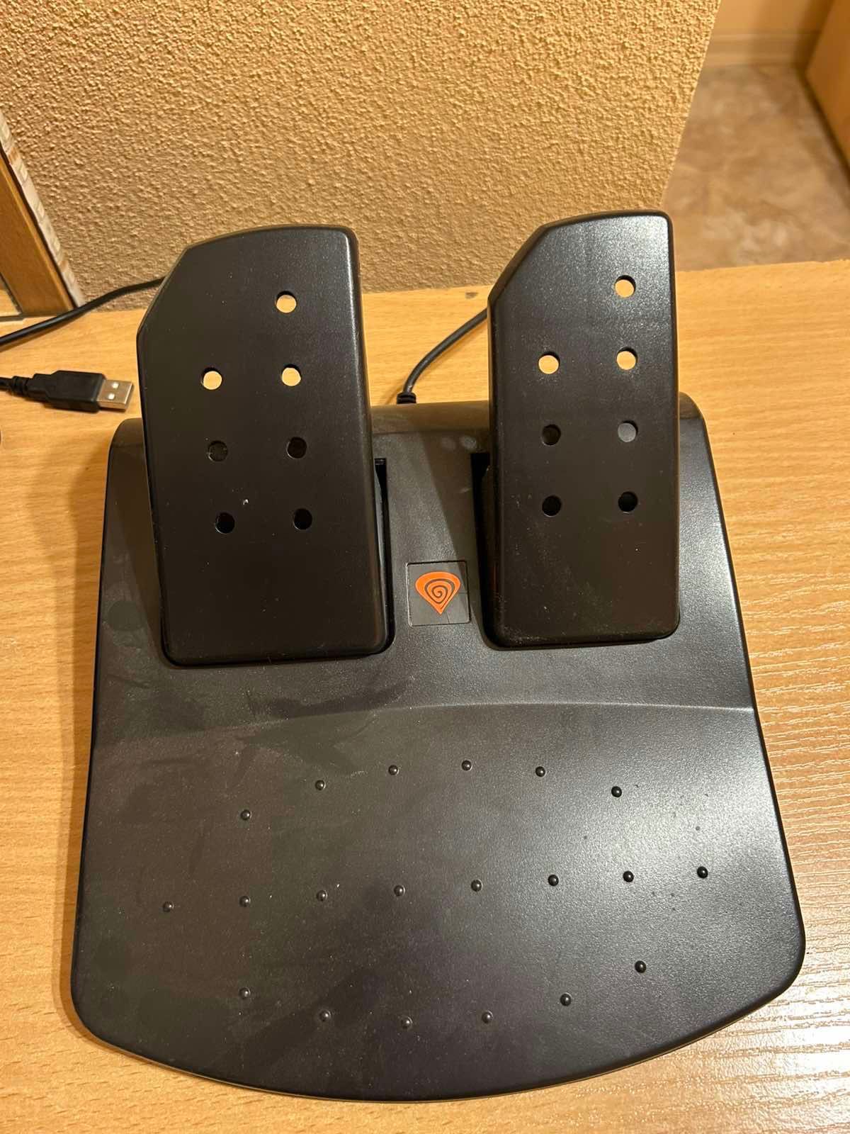 Волан за игри на компютър и Play station