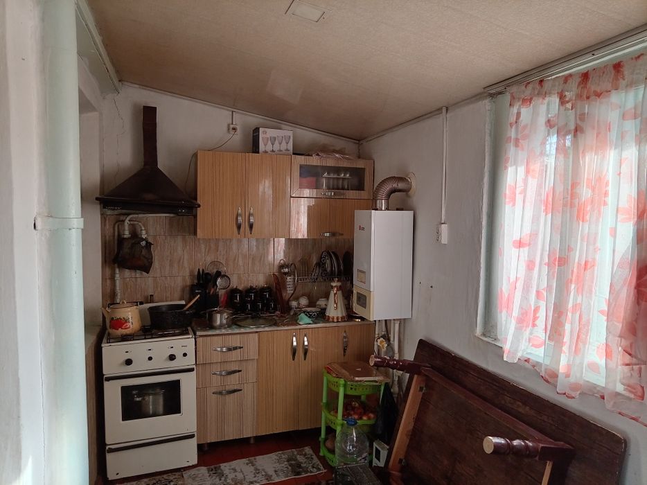 2 honali dom sotiladi