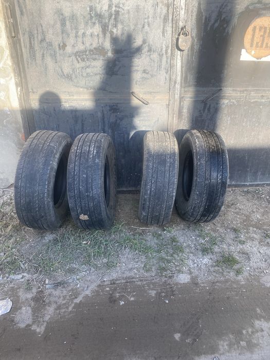 Продам резину в отличном состоянии.