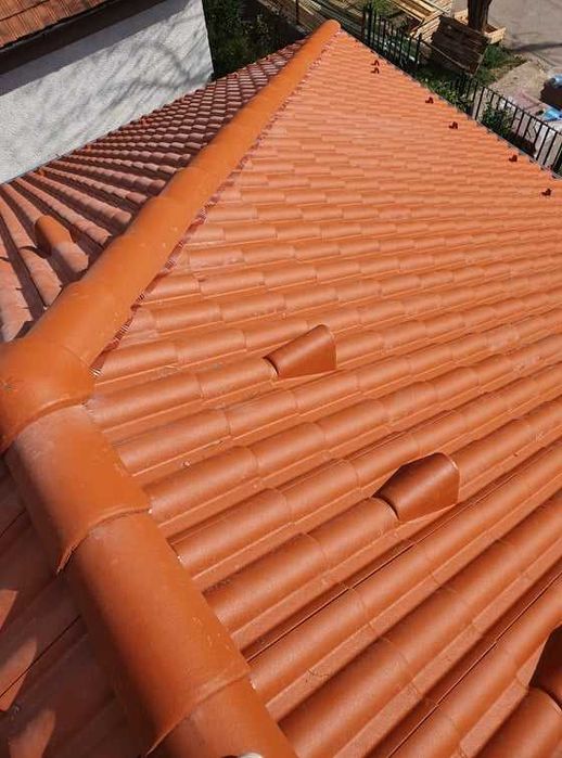 Montaj tigla metalica, reparatii acoperisuri, sisteme pluviale