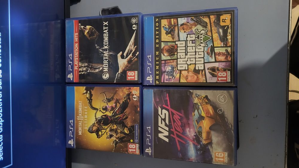 Ps4 normal perfect funcțional