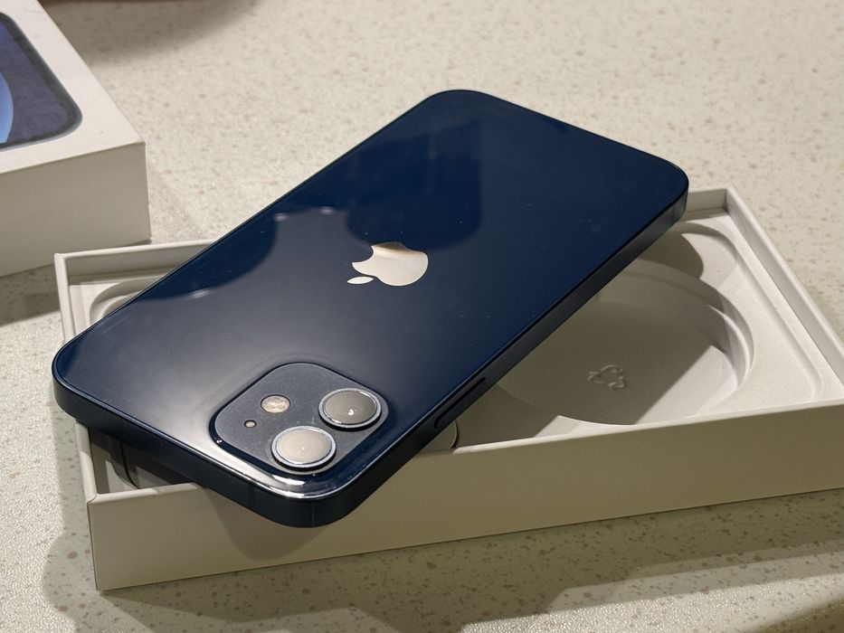 iPhone 12 Blue 128GB – Перфектен, 100% Батерия!