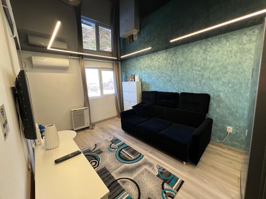 Garsonieră de vânzare