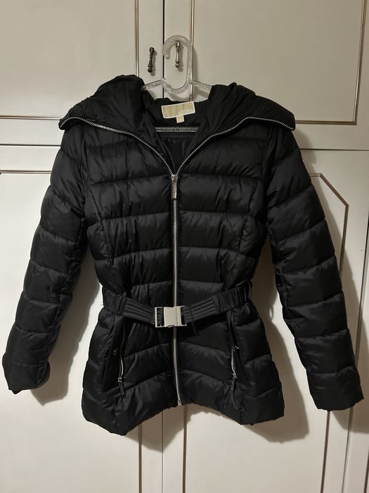 Ново оригинално яке Michael kors M размер