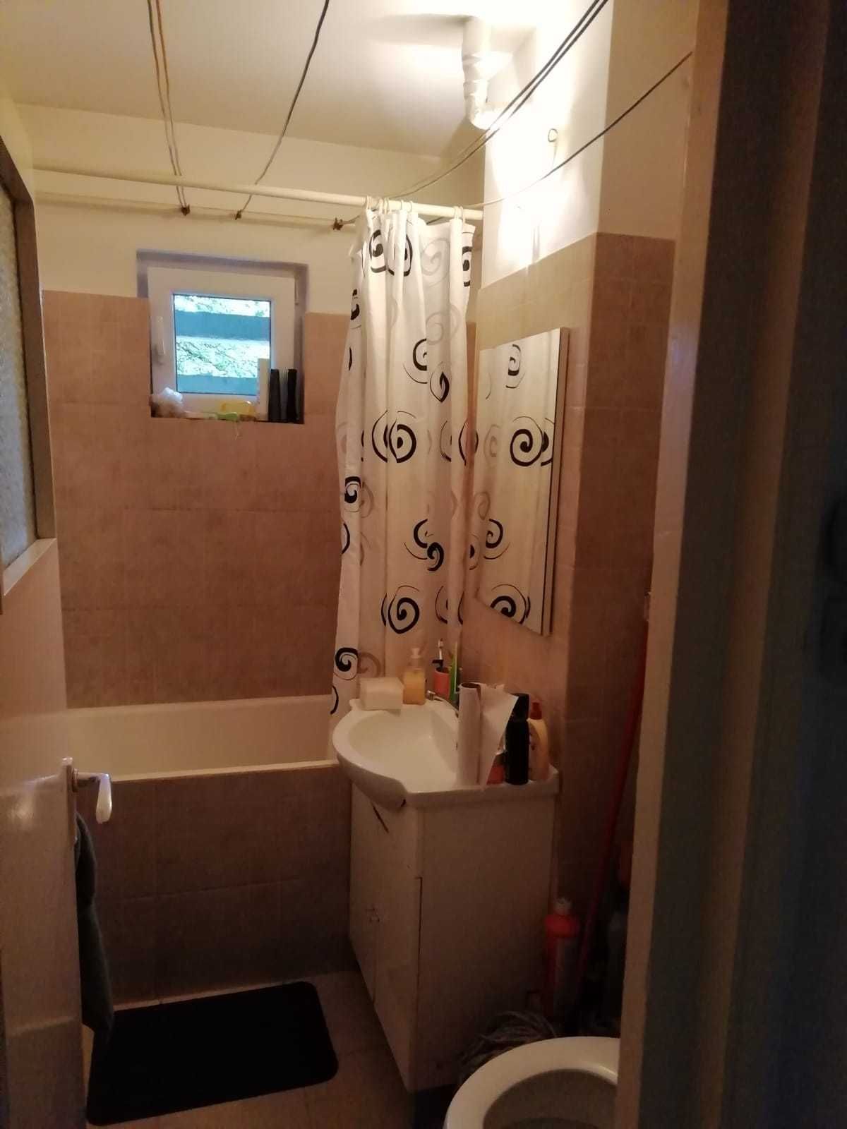 Apartament 2 camere pentru chirie langa Iulius Mall