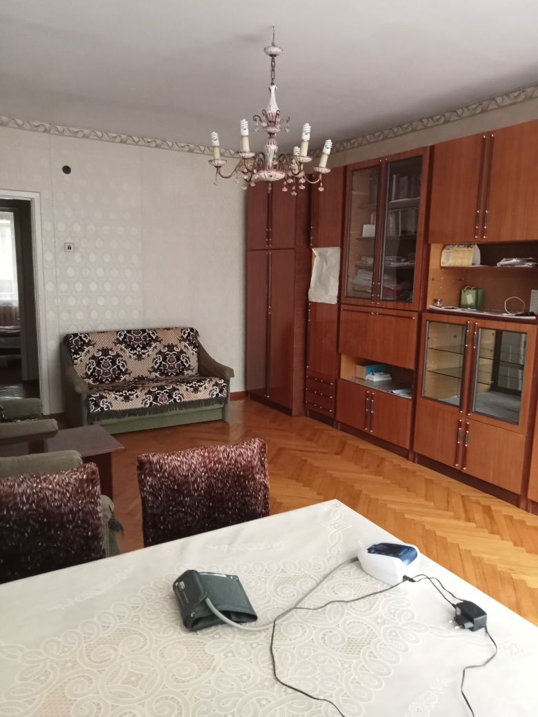 Продам квартиру благоустроенную с мебелью