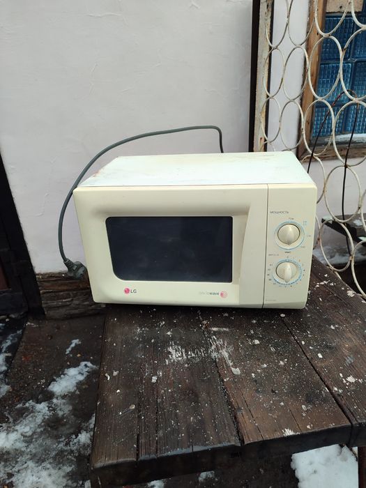 Продам микроволновку