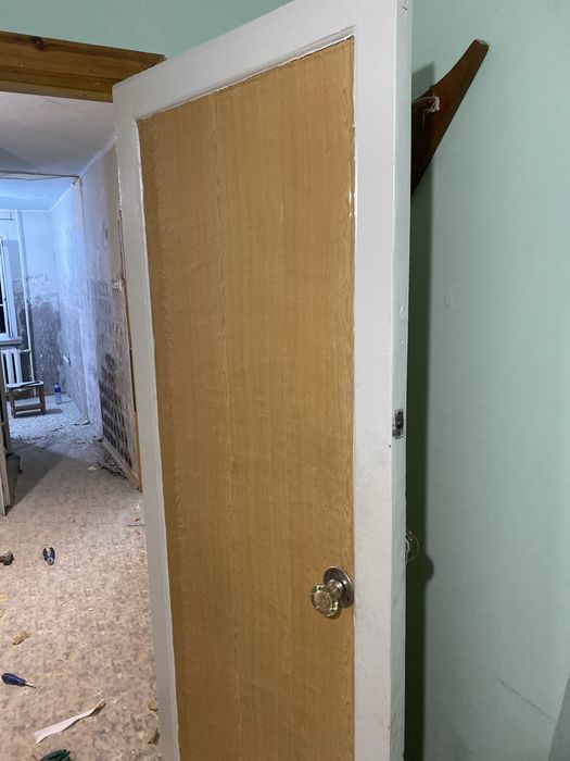 Отдам двери дрова самовывоз