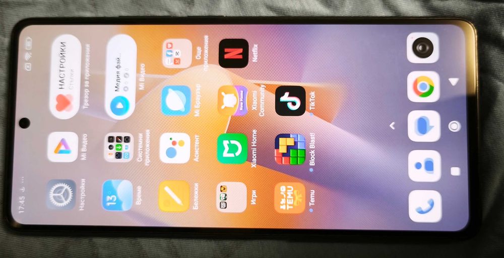 Продавам телефон Xiaomi 11T 128гб памет и 8гб РАМ