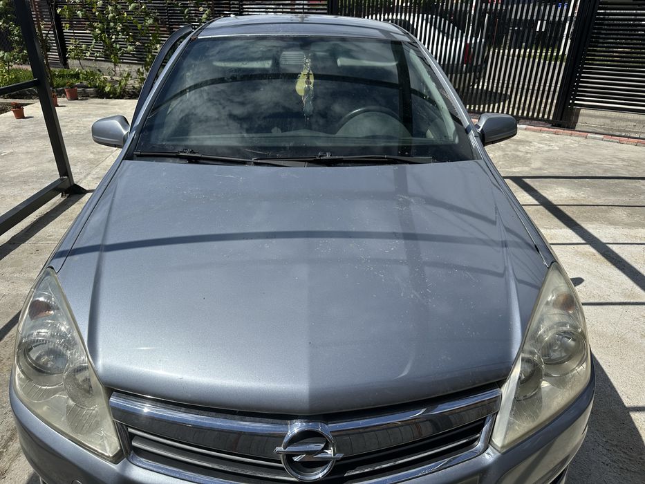 Opel Astra H 2007, 1.7