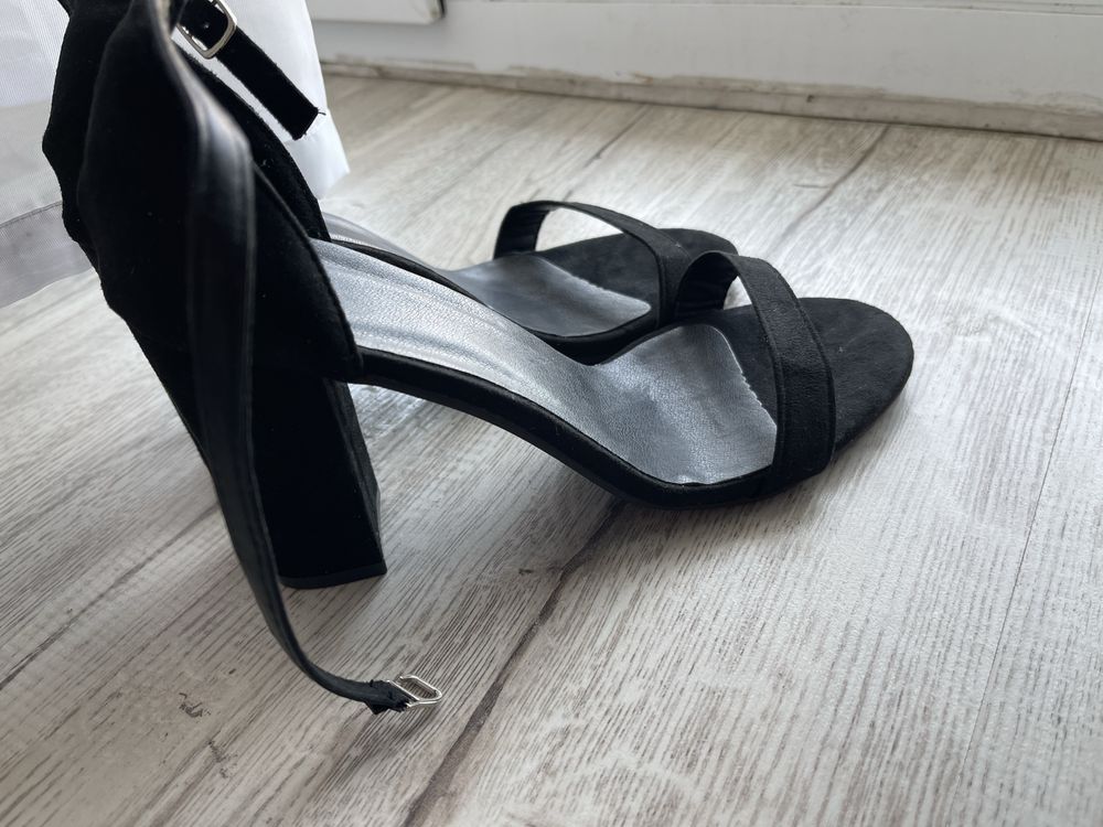Tocuri noi de dama,model simplu