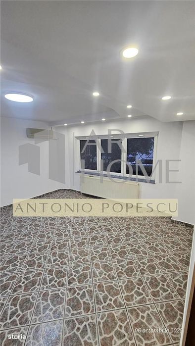 Inchiriere apartament 3 camere, transformat in spatiu comercial, Ploie