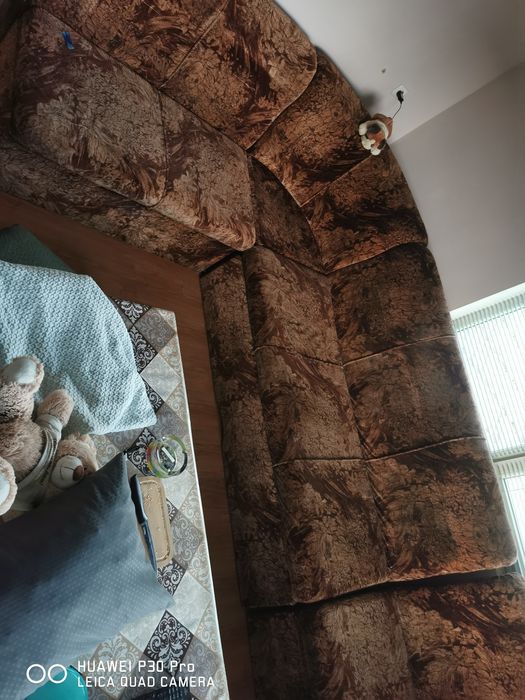 Ъглов диван с функция съм