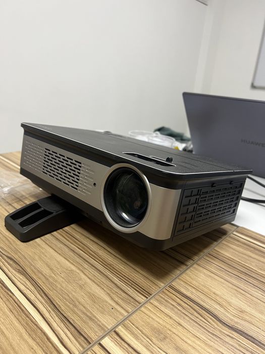 Проектор Rombica