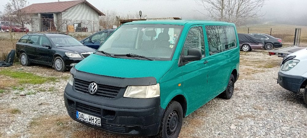 Volkswagen Transporter T5 1.9Tdi 8+1locuri / adus din Germania