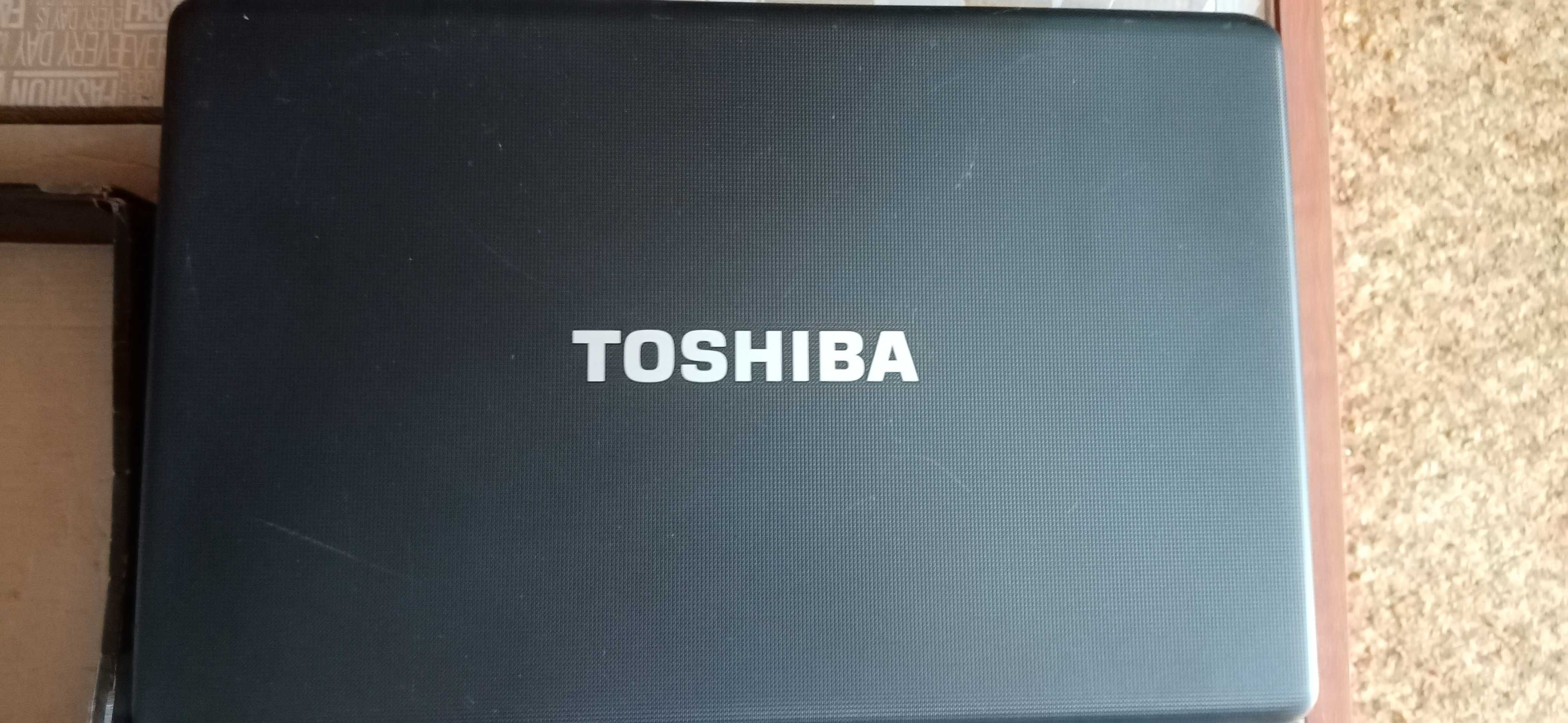 Продавам лапп топ toshiba i5
