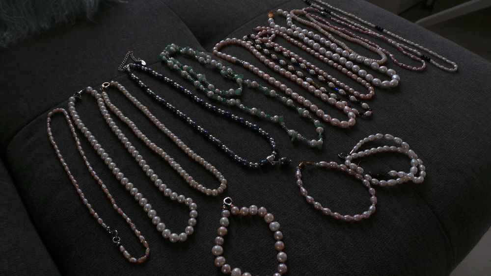 vand coliere/bratari din perle naturale