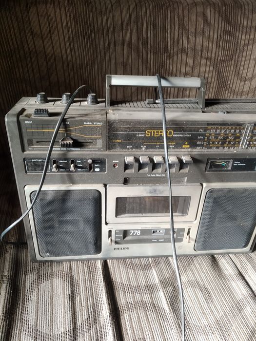 Касетофон Филипс 788 работещ