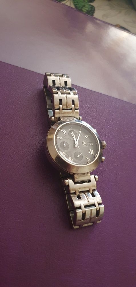 Ceas damă Guess G22512G impecabil