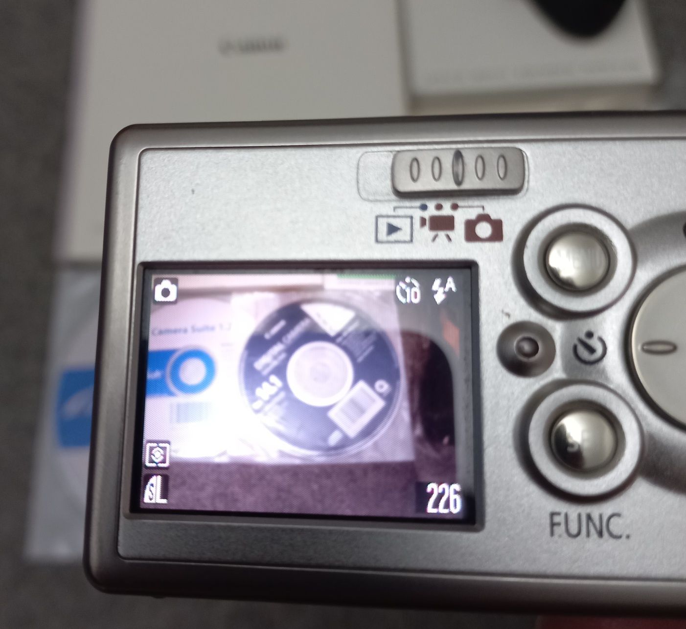 Продам фотоаппарат Canon Japan