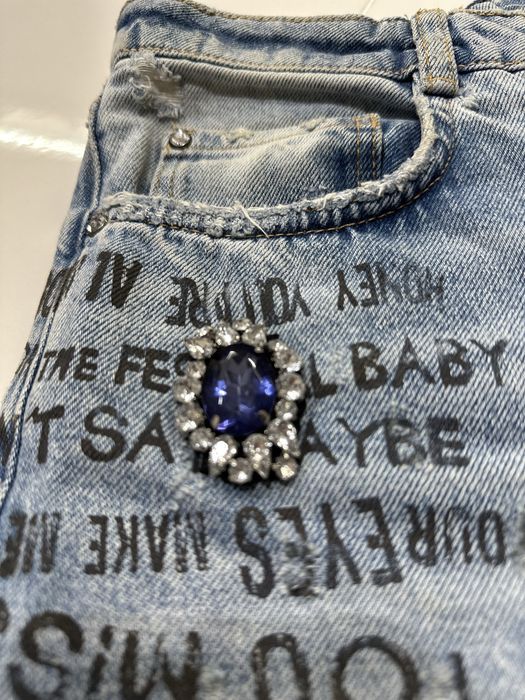 ZARA дънки с декоративни камъни и мъниста