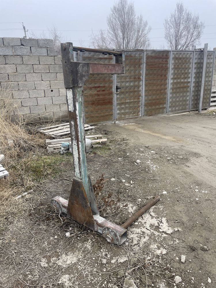 Продам Вилку для удобного поднятия полета