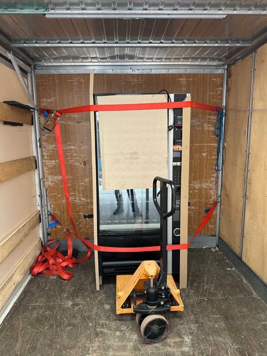 Голям бус с падащ борд - транспортни услуги