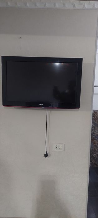 Телевизор продаётся в хорошем састоянии.