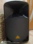 Behringer b115d activă pe 15"  nu este cu BT
