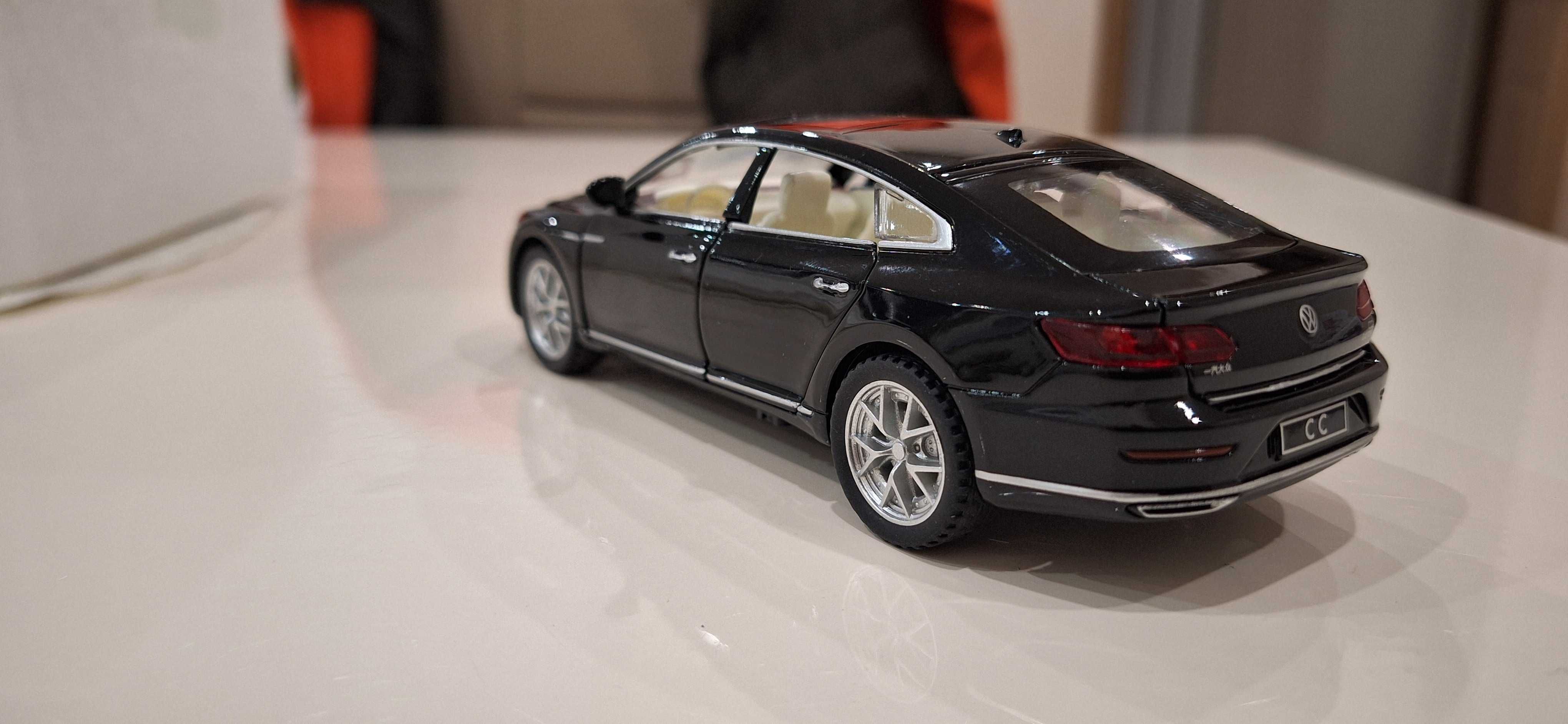 VW Arteon Артеон 1:32 отваряеми врати, капак, светещи фарове и стопове