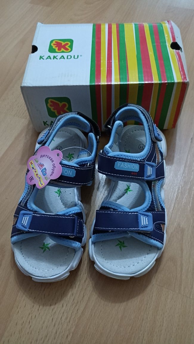 Новые детские сандали 31 размера