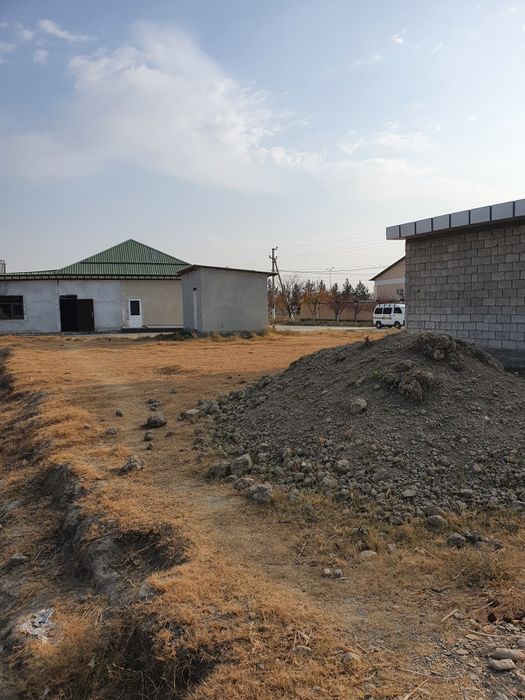 УЙ ЖОЙ,  сотилади нотурар