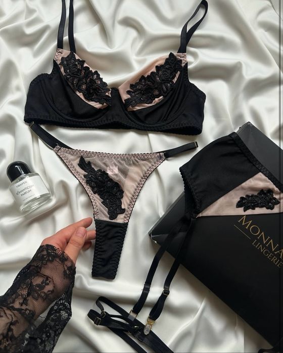 Гарантии нету новые коплекты ничего белья инста monnalisa_lingerie