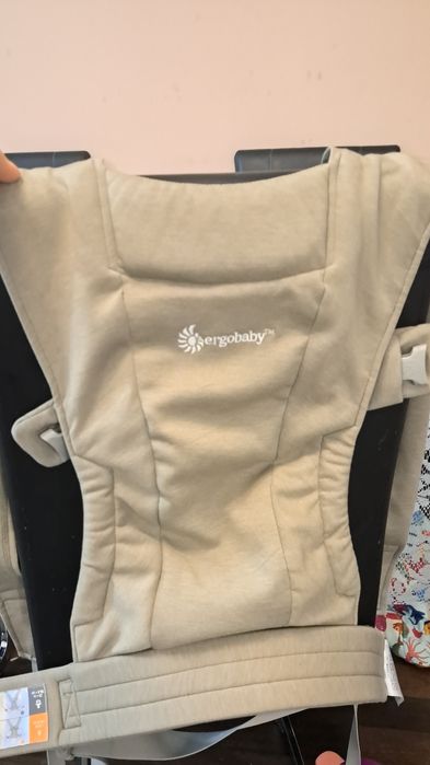 Ергономична раница Ergobaby Embrace