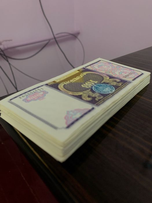 60 новых купюр по 100 сум для коллекционеров