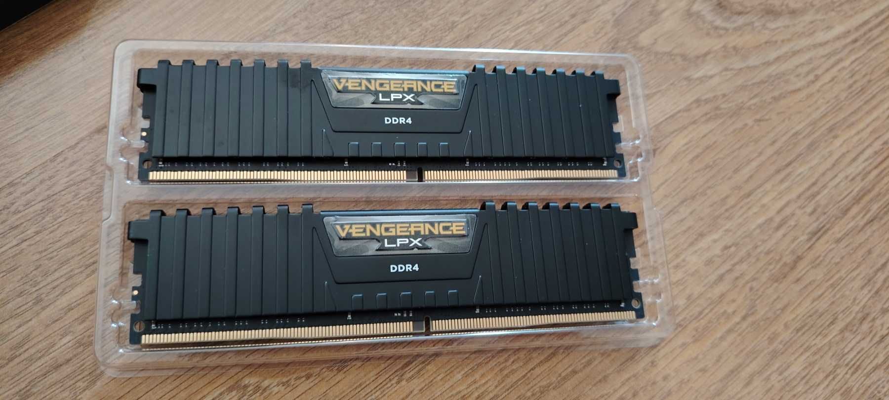 Рам памет Corsair VENGEANCE LPX 32GB (2x16GB) DDR4 3000MHz