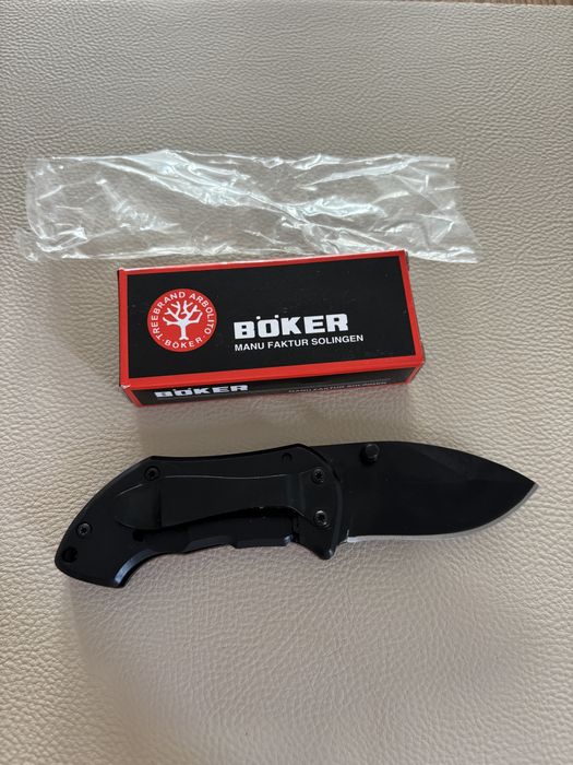 Джобен нож Boker
