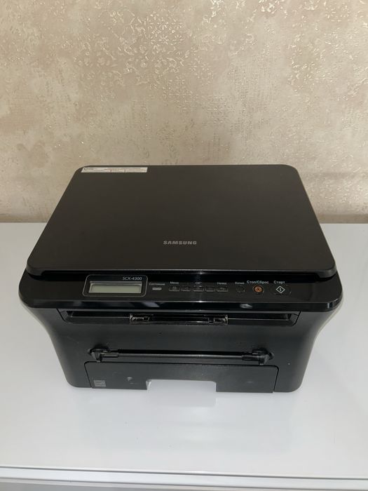 Срочно Принтер 3в1 Samsung SCX-4300 новый