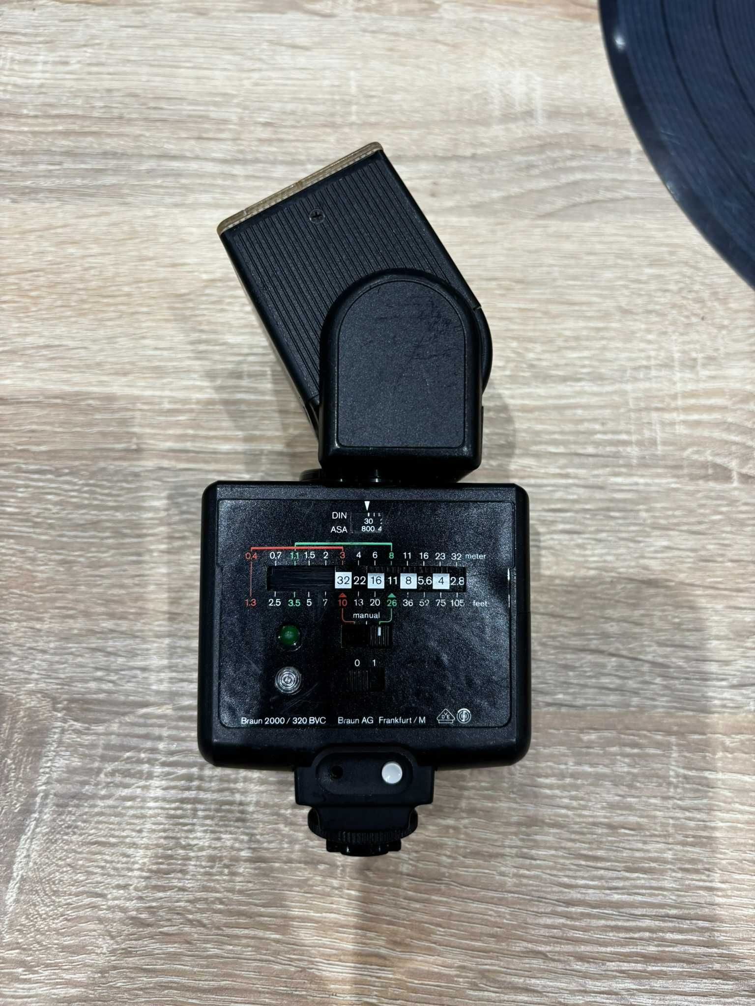 Светкавица BRAUN 320 BVC