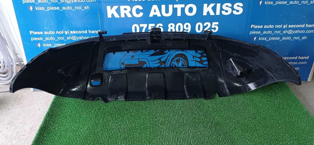 bara fata dacia duster