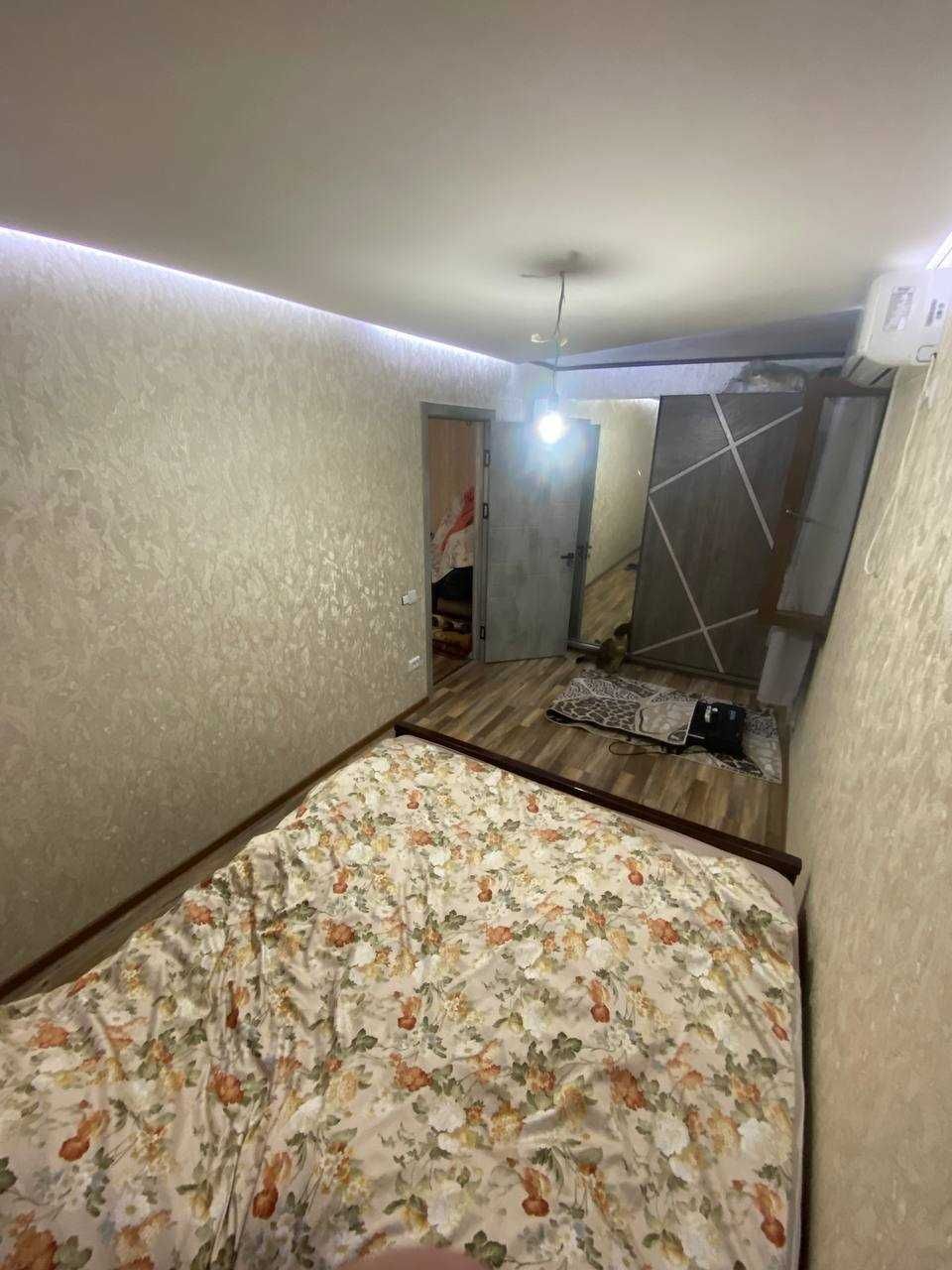 Фархадский 2/4/4 балкон 2х6 Продам СРОЧНО Своя